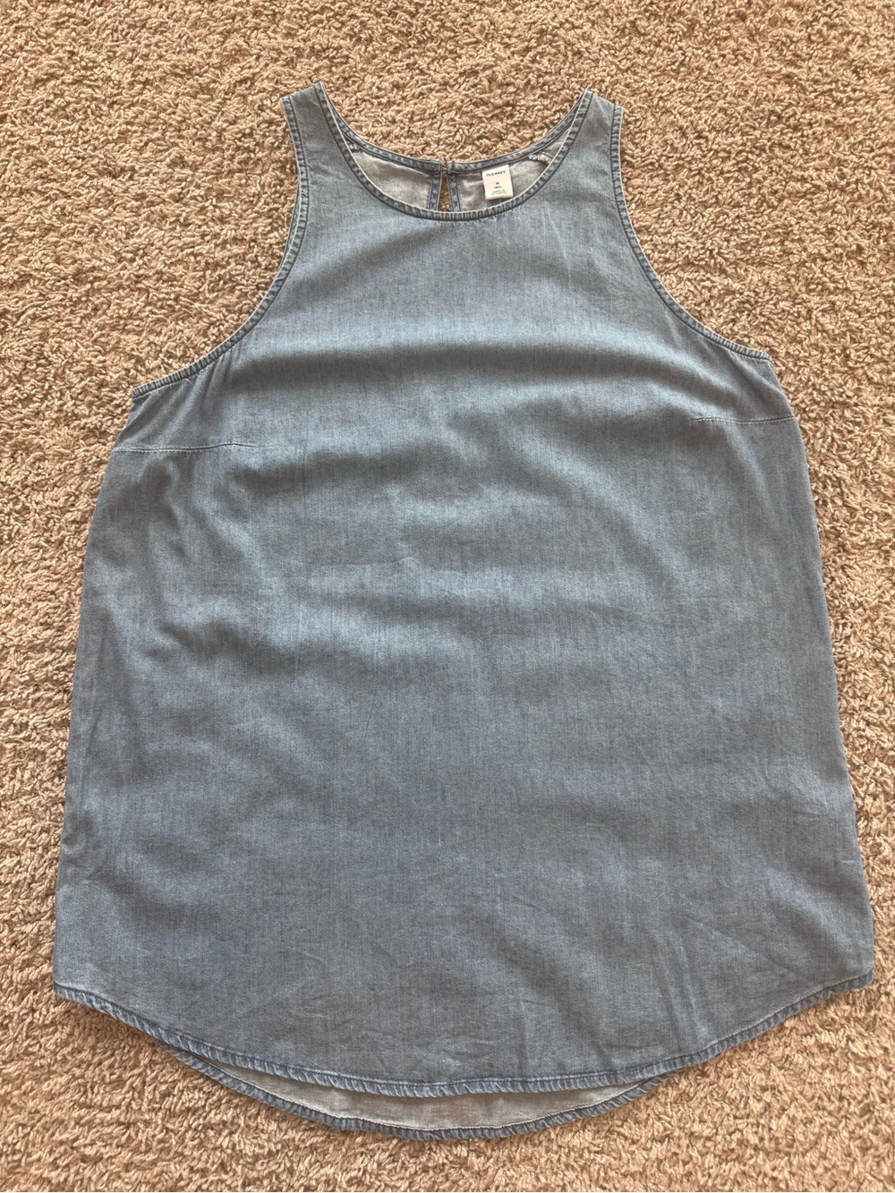 NWT Old Navy Round Neck, Relaxed Fit, Denim/Chambray Tank Top, Sz Medium Tall